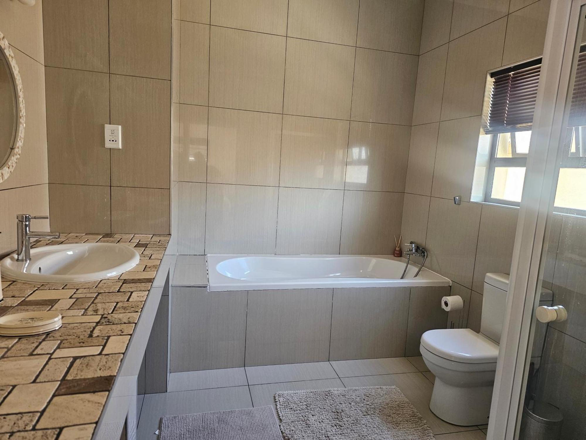 Cora'S Boutique Bed & Breakfast Swakopmund Exterior photo